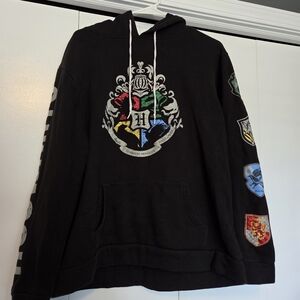 Warner Bros Black Hogwarts Sweatshirt